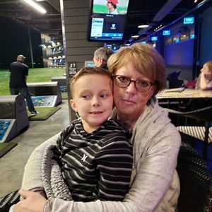 Meet your Posher, Robin